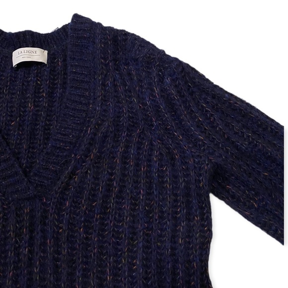 La Ligne Sweater, V neck alpaca wool sweater, Navy, Size M - Picture 8 of 15